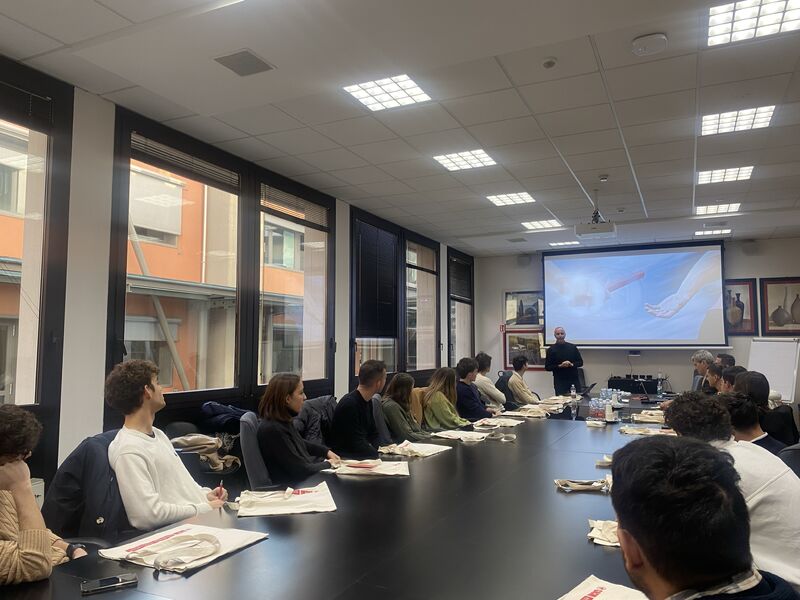 Company Visit: porte aperte in Sacmi e Yves Rocher Italia